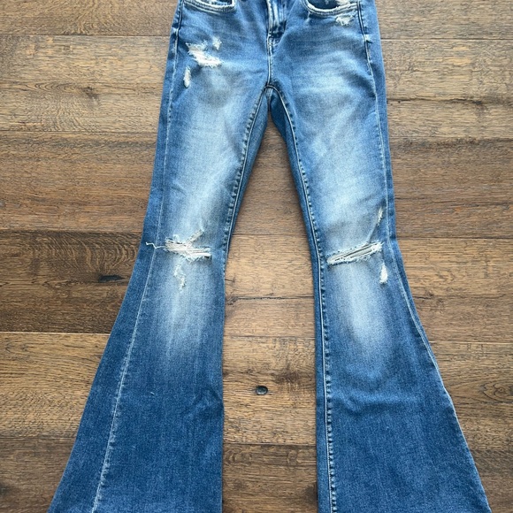 Flying Monkey Mid-Rise Flare Stretch Jean - Picture 1 of 6
